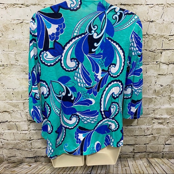 Crown & Ivy Blue Green Paisley V Neck Top - Picture 3 of 5